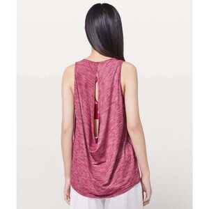 Lululemon Low Key Tank Heathered Ruby Red Women’s Size 4 Small